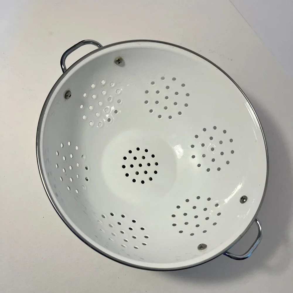 Portmeirion Botanic Garden Enamel Colander Rosa Canina Dog Rose Floral Strainer